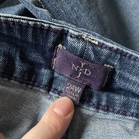 NYDJ Wmn Plus 24W Blue Med Wash Lift Tuck Technology Straight Leg Ankle Jeans - Picture 7 of 12